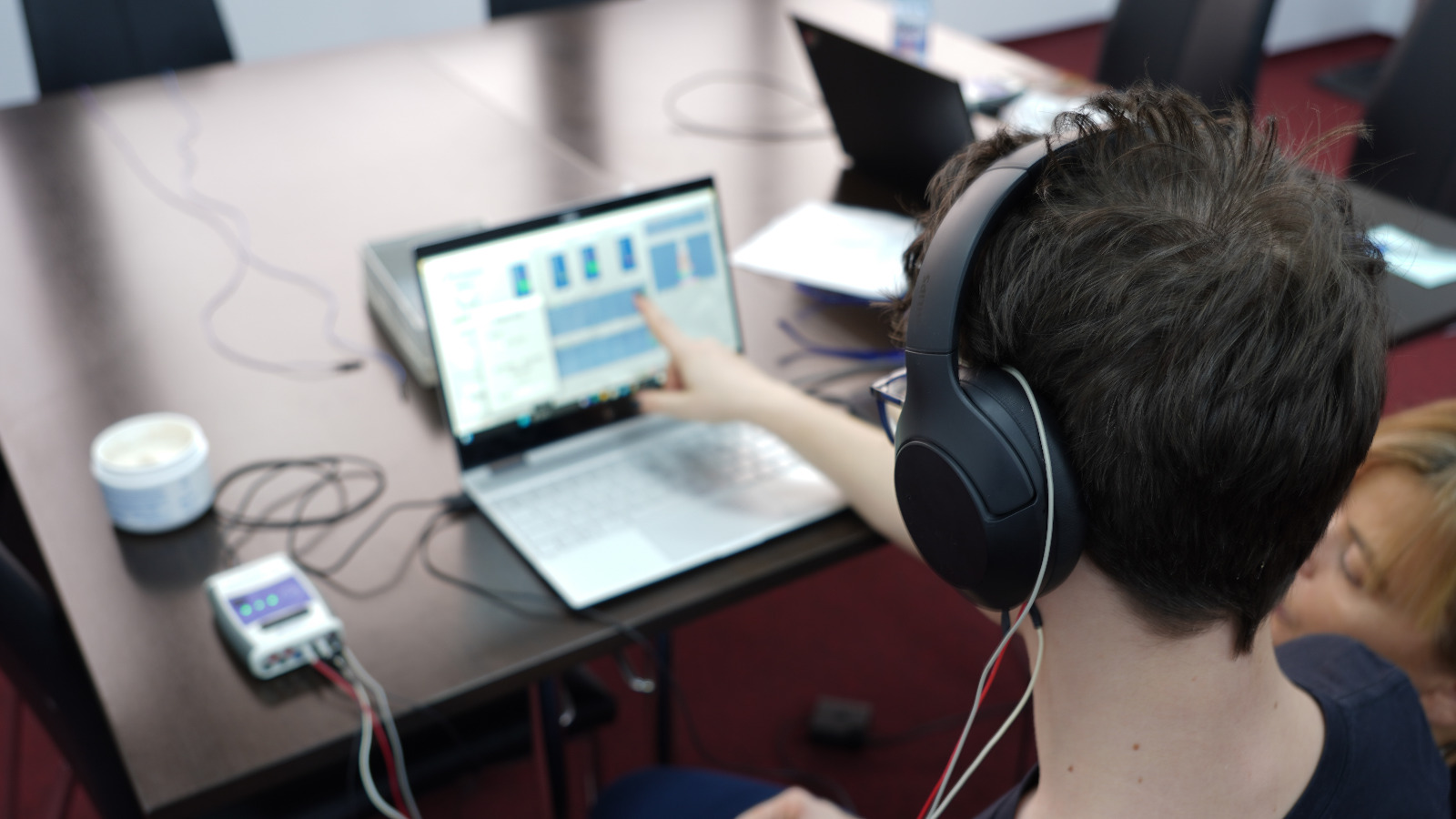 Imagine - Cum functioneaza neurofeedback-ul